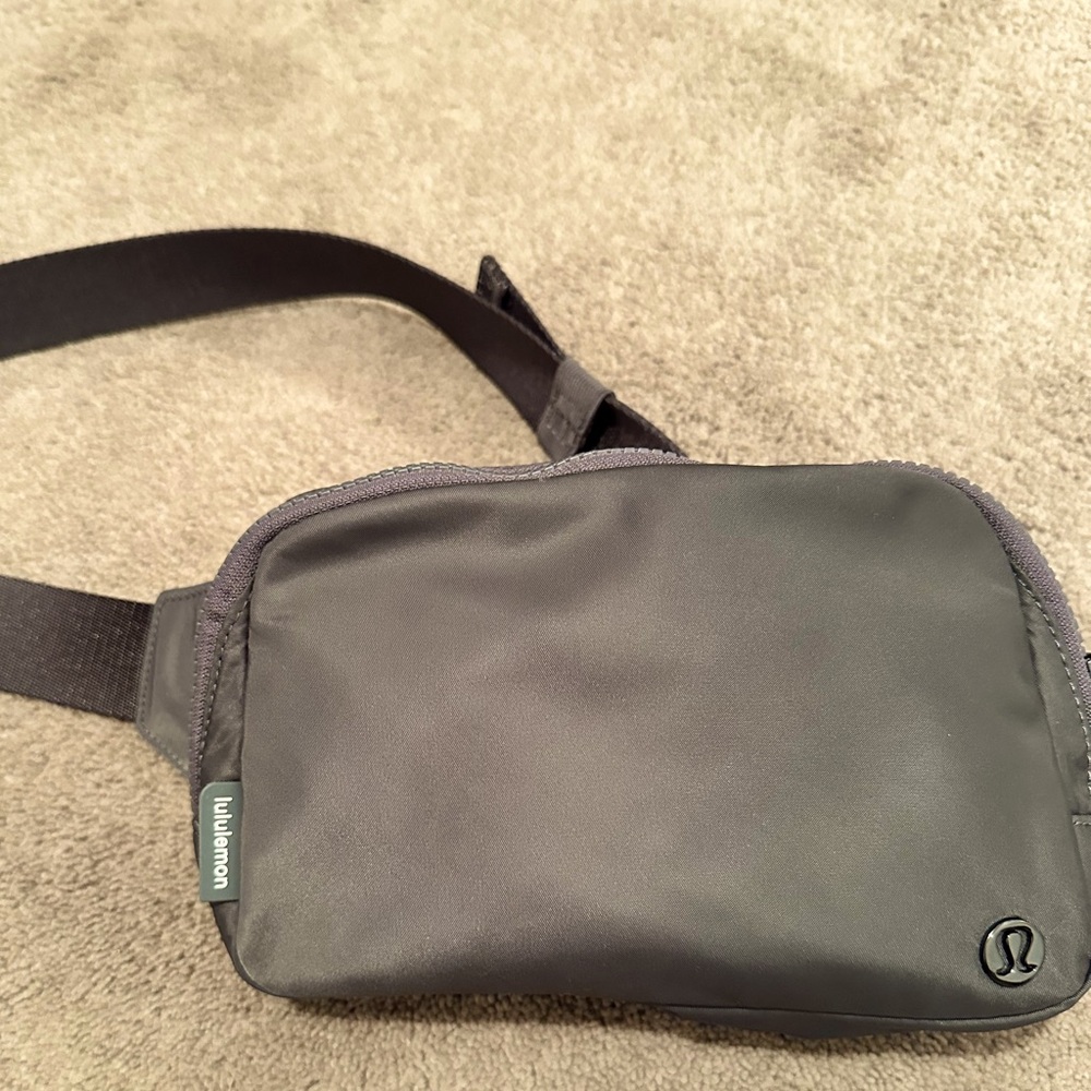 Lululemon Belt Bag 1L